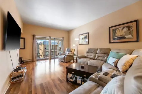 4123 West 98th Street Oak Lawn IL 60453