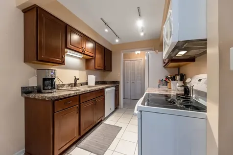 4123 West 98th Street Oak Lawn IL 60453