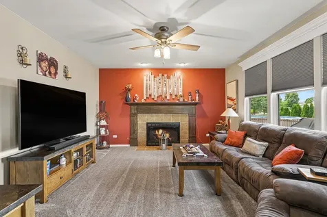 25644 South Fieldstone Court Channahon IL 60410