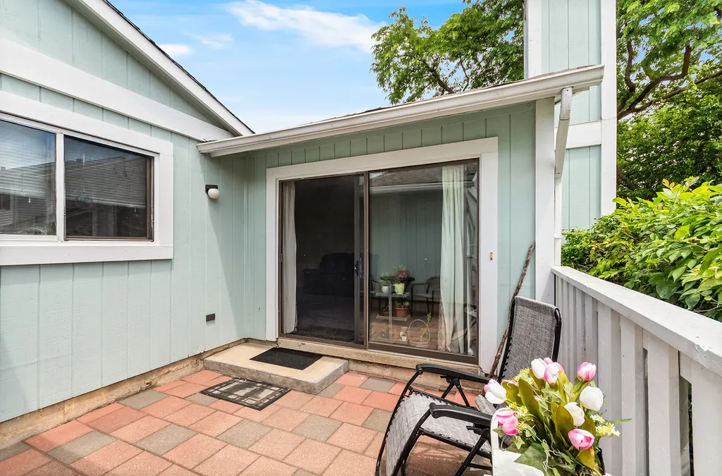 21 Wake Robin Court Woodridge IL 60517