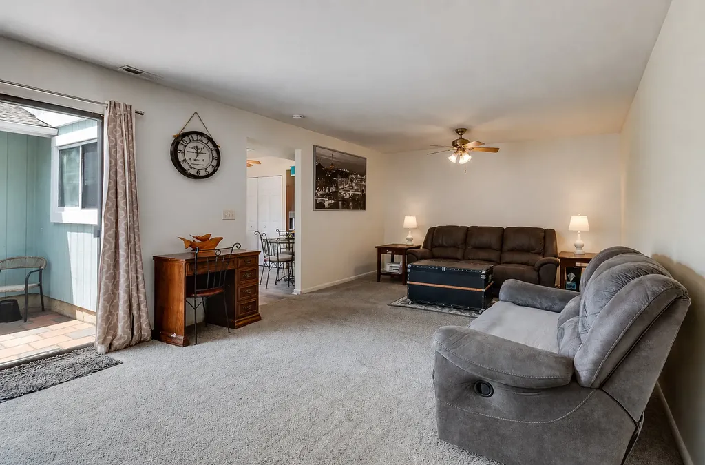 21 Wake Robin Court Woodridge IL 60517