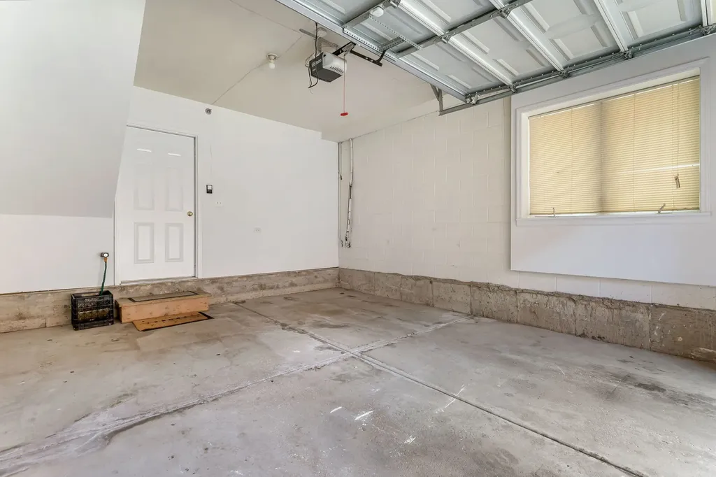 2403 West 32nd Place Chicago IL 60608