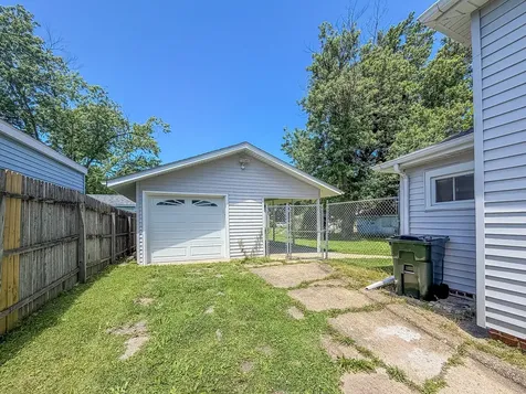 911 Forrest Street Danville IL 61832