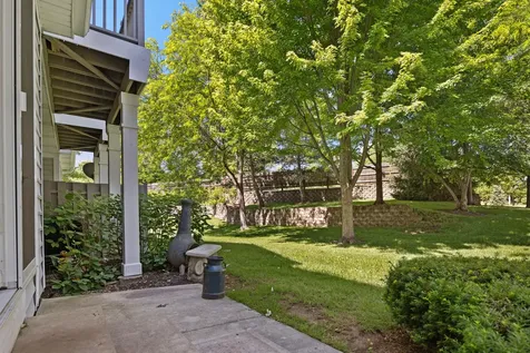 88 Fulbright Lane Schaumburg IL 60194