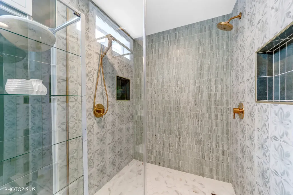 3123 West Cortland Street Chicago IL 60647