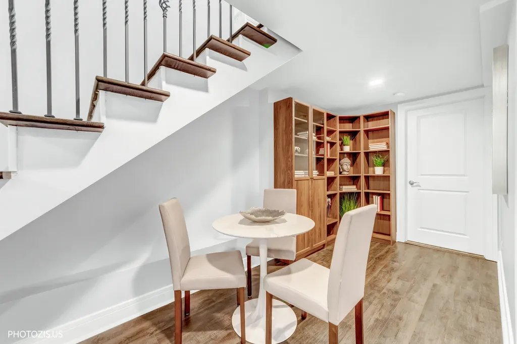 3123 West Cortland Street Chicago IL 60647