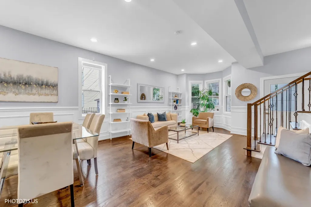 3123 West Cortland Street Chicago IL 60647