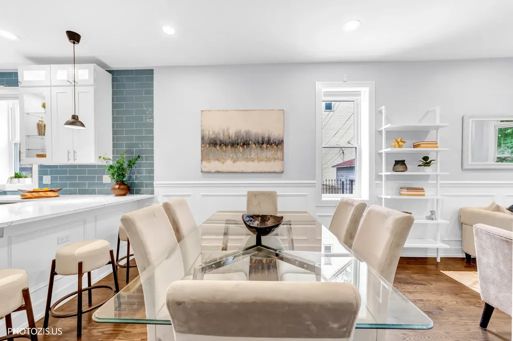 3123 West Cortland Street Chicago IL 60647