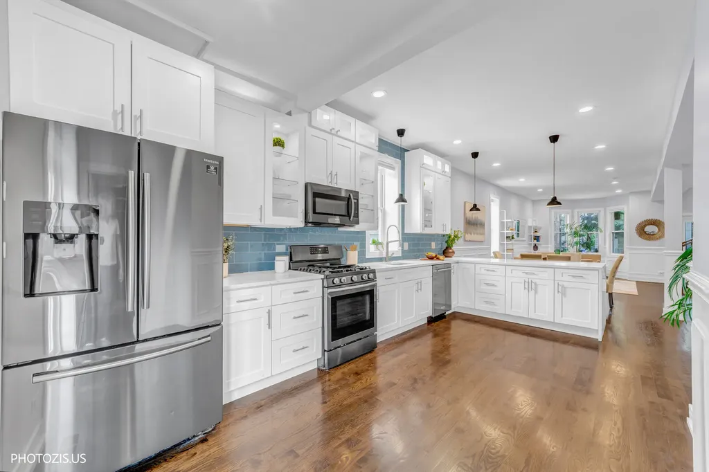 3123 West Cortland Street Chicago IL 60647