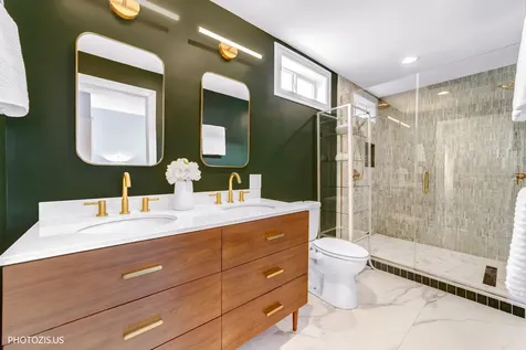 3123 West Cortland Street Chicago IL 60647