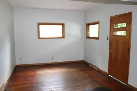 426 South Clinton Street Clinton IL 61727