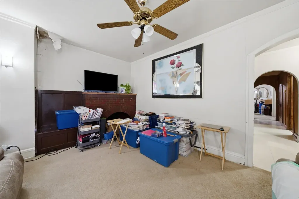 830 North Drake Avenue Chicago IL 60651
