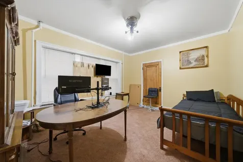 830 North Drake Avenue Chicago IL 60651