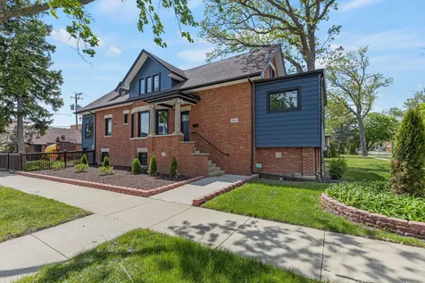 8531 Center Street River Grove IL 60171
