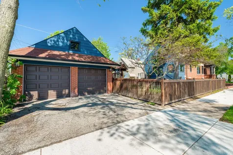 8531 Center Street River Grove IL 60171