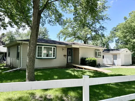4 Geneske Court Streator IL 61364