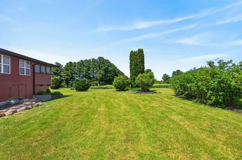 513 Pembroke Road SW Poplar Grove IL 61065