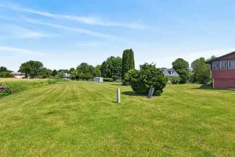 513 Pembroke Road SW Poplar Grove IL 61065
