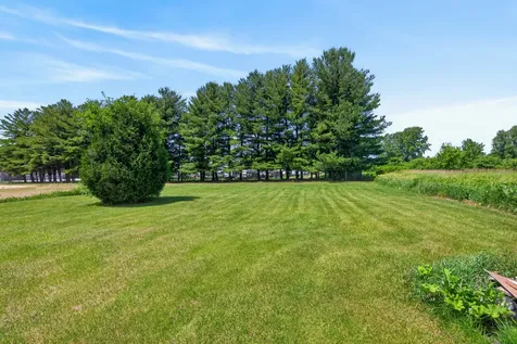 513 Pembroke Road SW Poplar Grove IL 61065