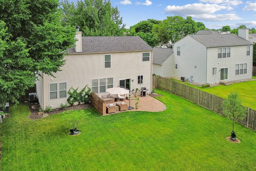 151 Holly Street Bolingbrook IL 60490