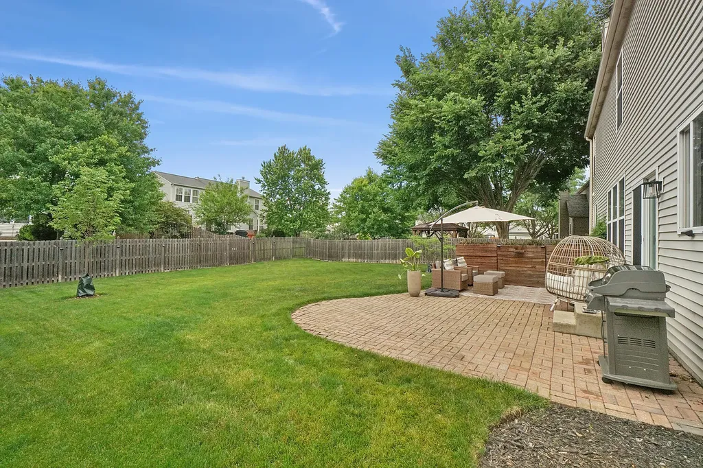 151 Holly Street Bolingbrook IL 60490