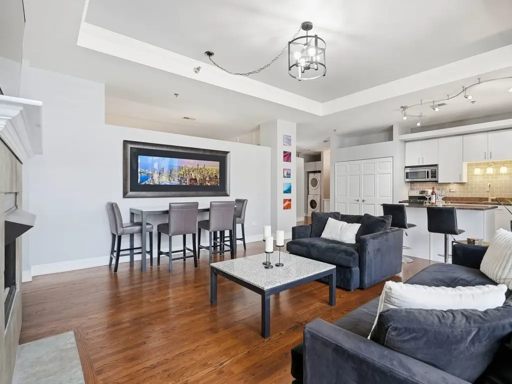 212 West Washington Street W Chicago IL 60606