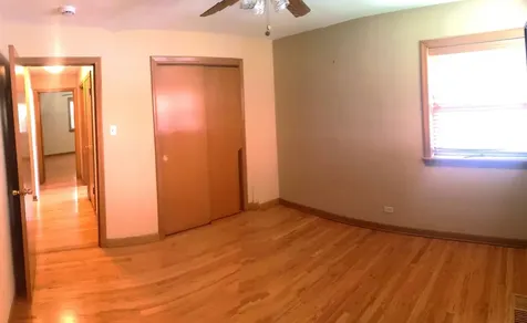 10351 Dickens Street Westchester IL 60154