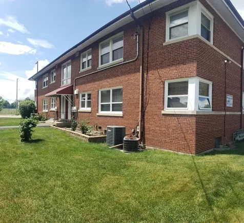 10351 Dickens Street Westchester IL 60154