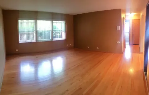 10351 Dickens Street Westchester IL 60154
