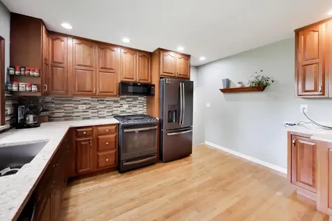 3505 Winston Drive Hoffman Estates IL 60192