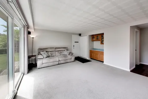 3505 Winston Drive Hoffman Estates IL 60192