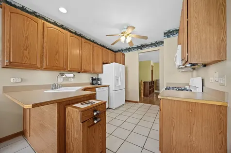 21254 Montclare Lake Drive Crest Hill IL 60403
