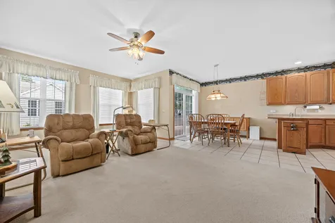21254 Montclare Lake Drive Crest Hill IL 60403