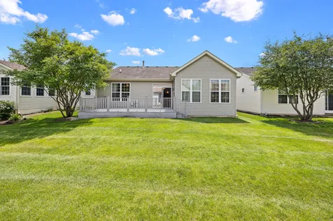 21254 Montclare Lake Drive Crest Hill IL 60403