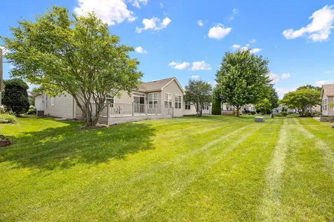 21254 Montclare Lake Drive Crest Hill IL 60403