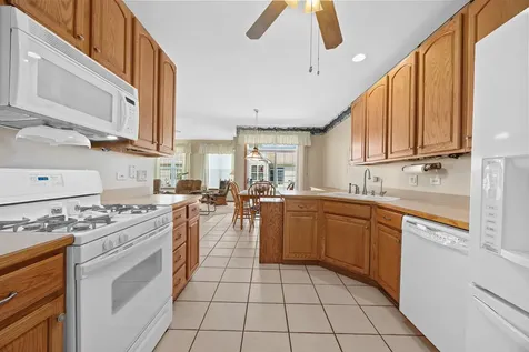 21254 Montclare Lake Drive Crest Hill IL 60403