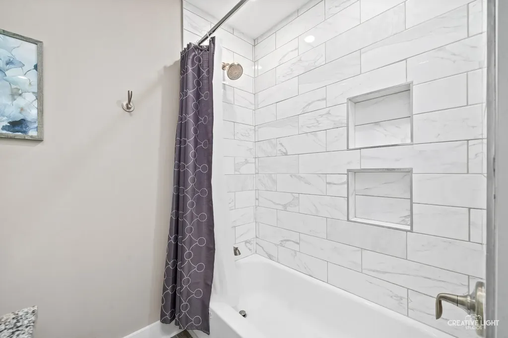 504 Alexandria Drive Naperville IL 60565