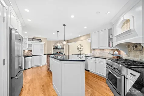 504 Alexandria Drive Naperville IL 60565