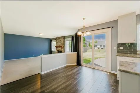 1371 East Braymore Circle Naperville IL 60564