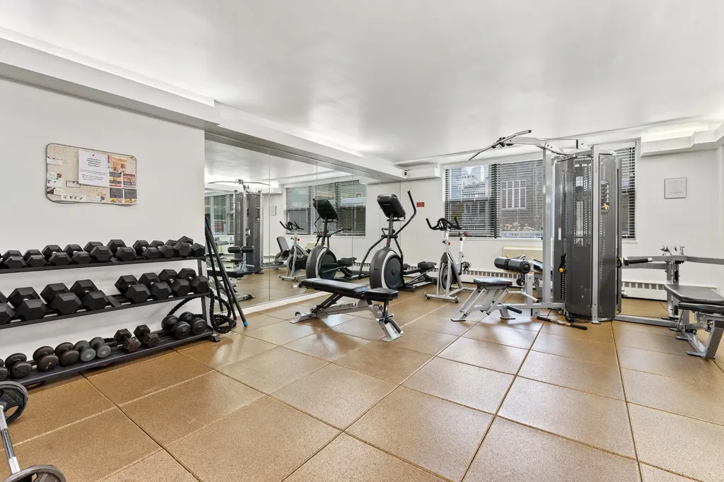 1445 North State Parkway Chicago IL 60610
