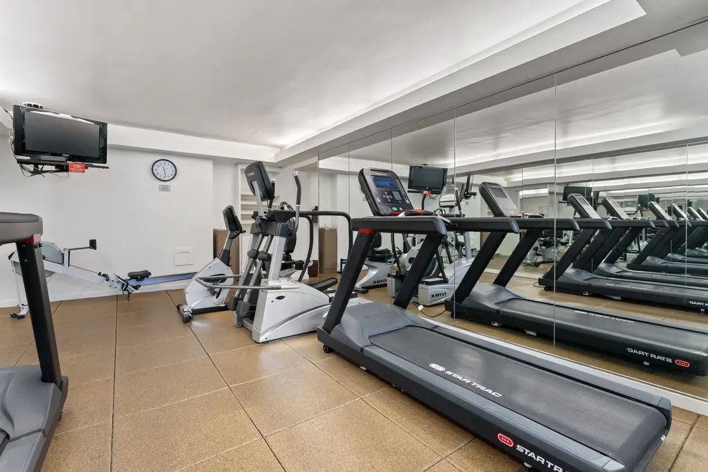 1445 North State Parkway Chicago IL 60610
