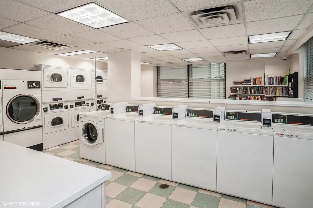 1445 North State Parkway Chicago IL 60610