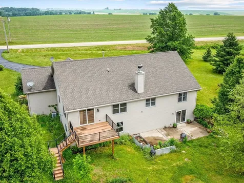 13728 Yale Bridge Road Durand IL 61024