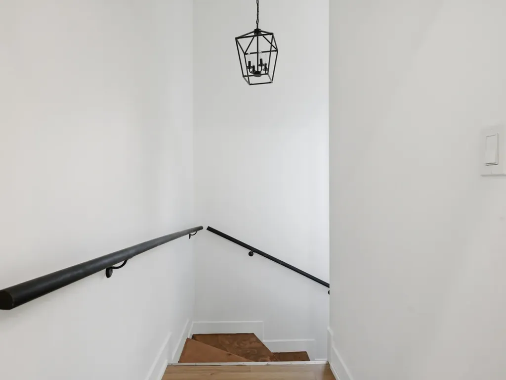 4162 South Wells Street Chicago IL 60609