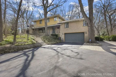 501 Glenwood Trail Elgin IL 60120