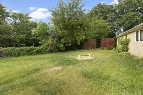 7610 Mill Road Rockford IL 61108