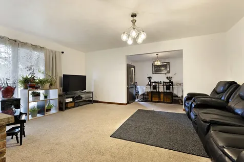 7610 Mill Road Rockford IL 61108