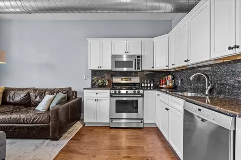 1001 West Madison Street Chicago IL 60607