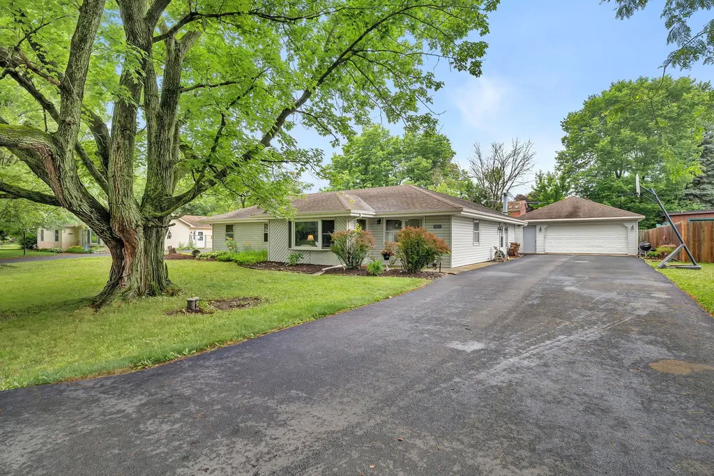 16246 South Mcgrath Drive Plainfield IL 60586
