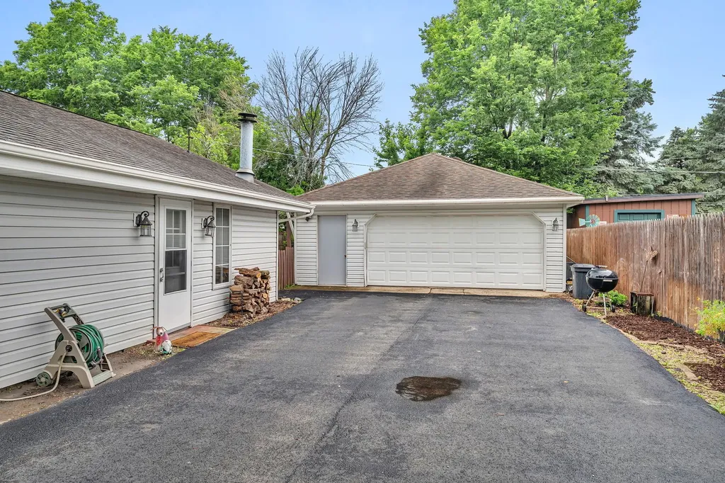16246 South Mcgrath Drive Plainfield IL 60586